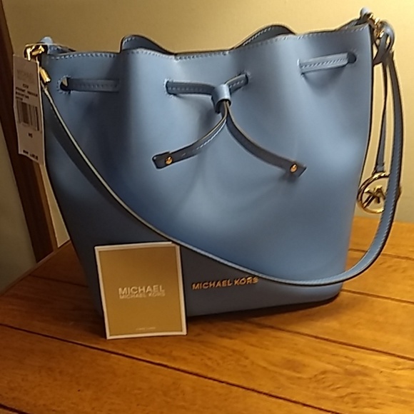 Michael Kors Handbags - Michael Kors NWT Eden blue bucket bag